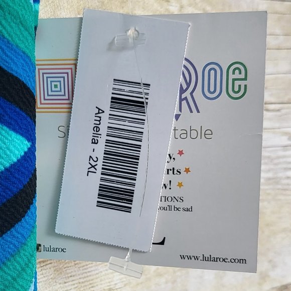 LuLaRoe NWT 2XL Amelia Dress - Blues/Greens Geometeric - Dress has Pockets!! - Picture 4 of 7